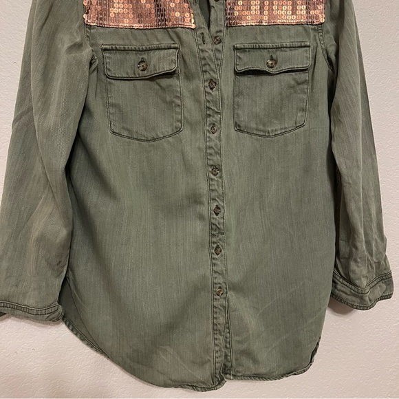 Anthropologie Olive Green and Bronze Sequin Button Down Shirt Size 8 - Picture 5 of 16